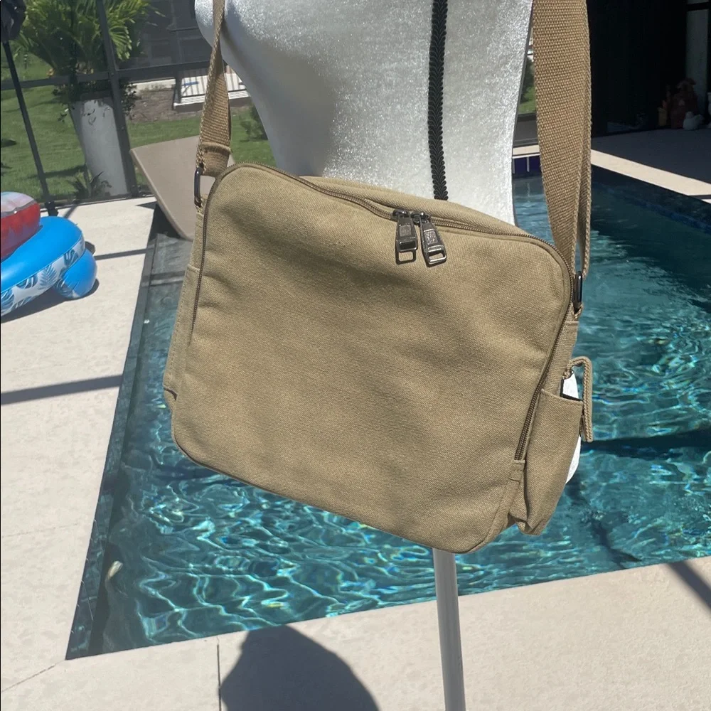 Mi Coolker Stylish Tan Canvas NWOT Men's Messenger Bag Adjustable Strap POCKETS!
